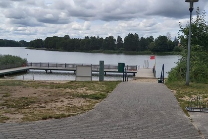 Czerwona flaga na obu kąpieliskach!