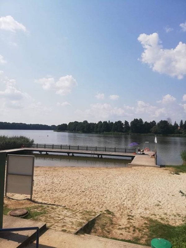 Biała flaga na kąpielisku przy ul. Wioślarskiej!